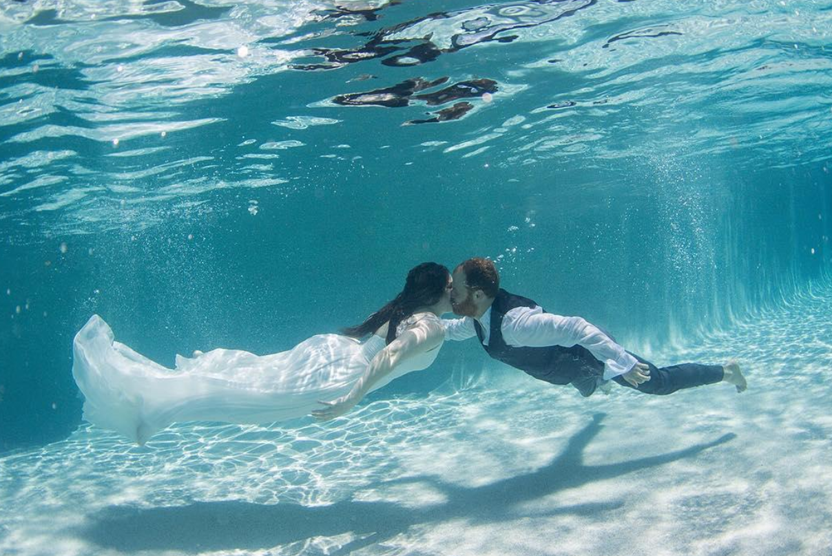 Wedding Underwater - fijianweddings